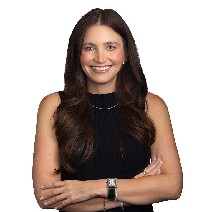luetto_sarah_04720_portrait_4c_website-transparent_0